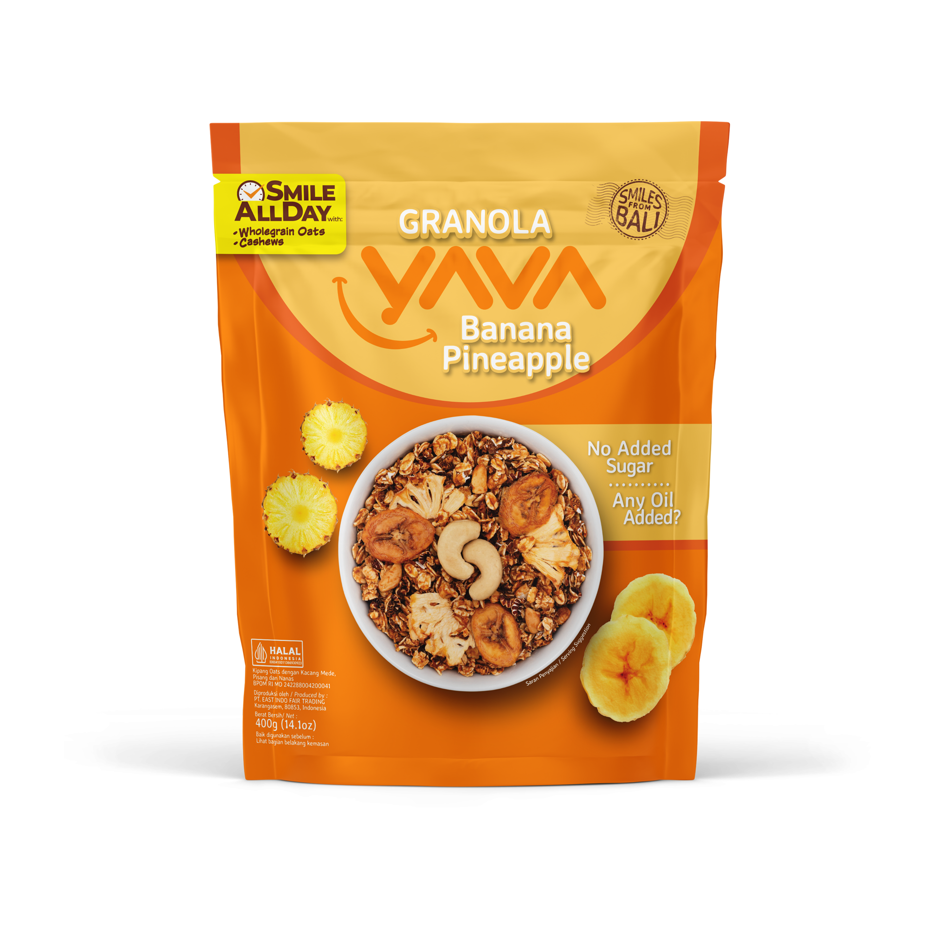 Granola YAVA rasa Banana Pineapple dengan potongan pisang, nanas, dan kacang mete tanpa tambahan gula dan oil