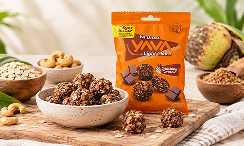 YA’Bites YAVA, camilan granola mini renyah berbentuk bulat dari rolled oats, kacang mete Bali, dan pemanis alami gula lontar.